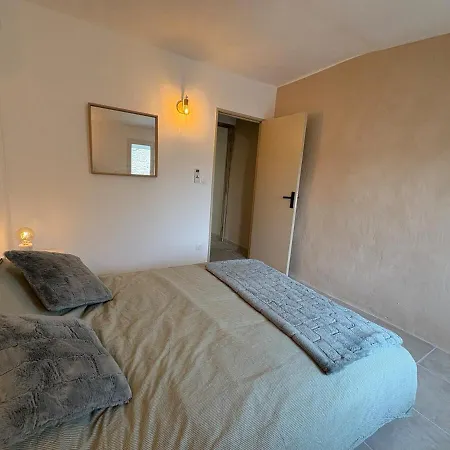 Maison Lazuli La Calmette